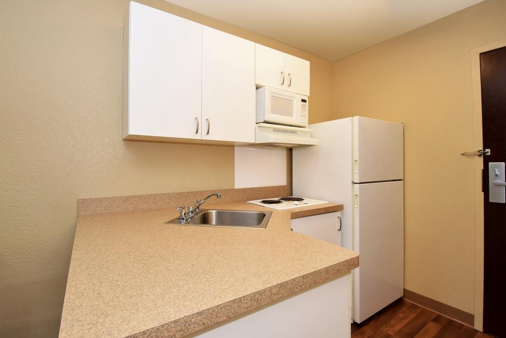 Extended Stay America Suites - Oklahoma City - Airport Exterior foto